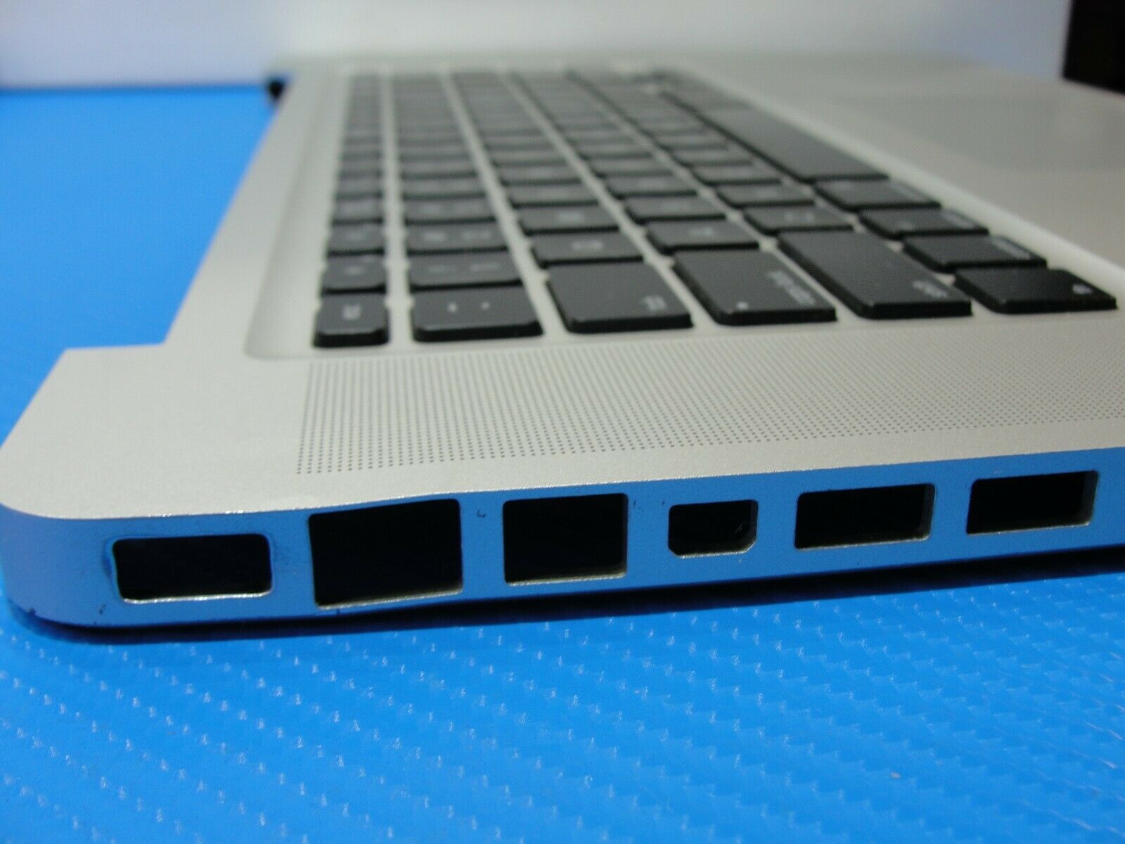 MacBook Pro A1286 15" 2009 MC118LL/A Top Case w/Keyboard Touchpad 661-5244 - Laptop Parts - Buy Authentic Computer Parts - Top Seller Ebay