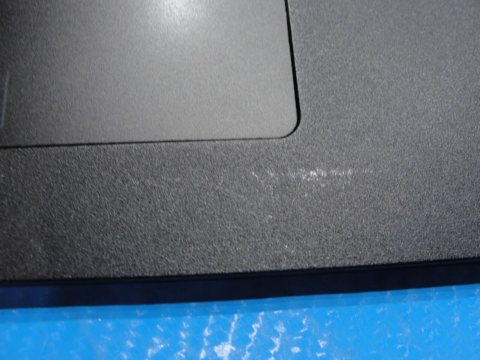 Dell Latitude 3580 15.6" Palmrest w/Touchpad 4F7R4 460.0A107.0011