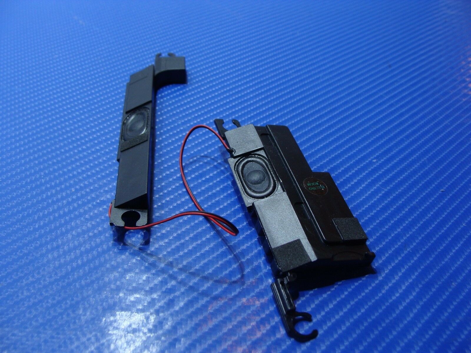 HP Pavilion 15-r253cl 15.6" Genuine Left Right Speaker Set Speakers 749653-001 HP