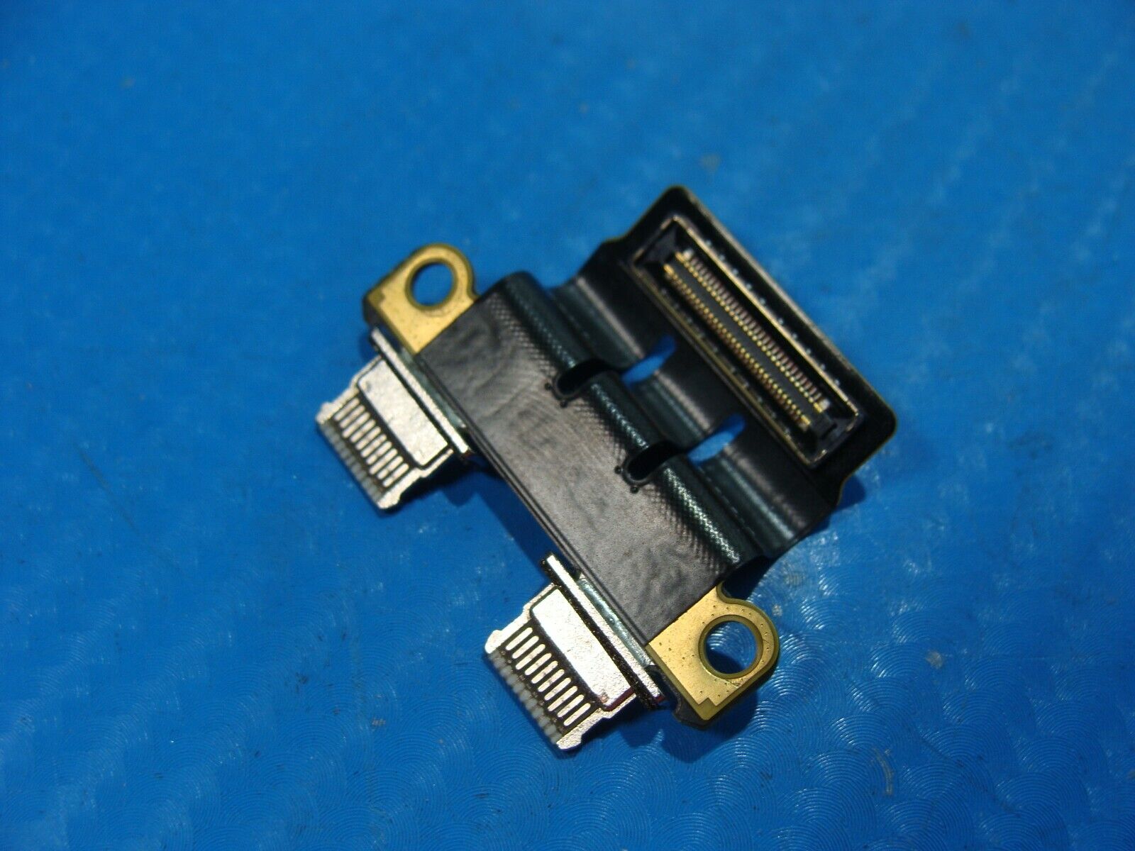 MacBook Pro 15" A1990 Mid 2019 MV902LL MV912LL Thunderbolt I/O Board 923-02497