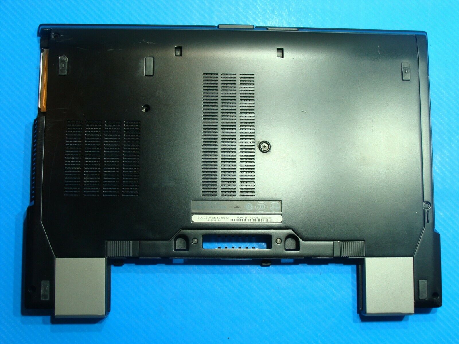 Dell Latitude E6410 14.1" Genuine Bottom Base Case w/ Cover Door N11DD - Laptop Parts - Buy Authentic Computer Parts - Top Seller Ebay
