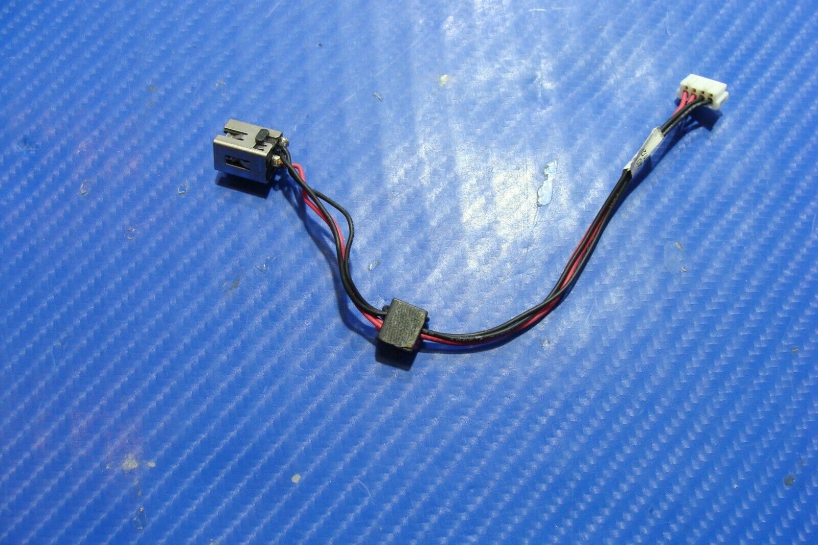 Toshiba Satellite C855-S5190 15.6" Genuine DC IN Power Jack w/Cable 6017B0404401 Apple
