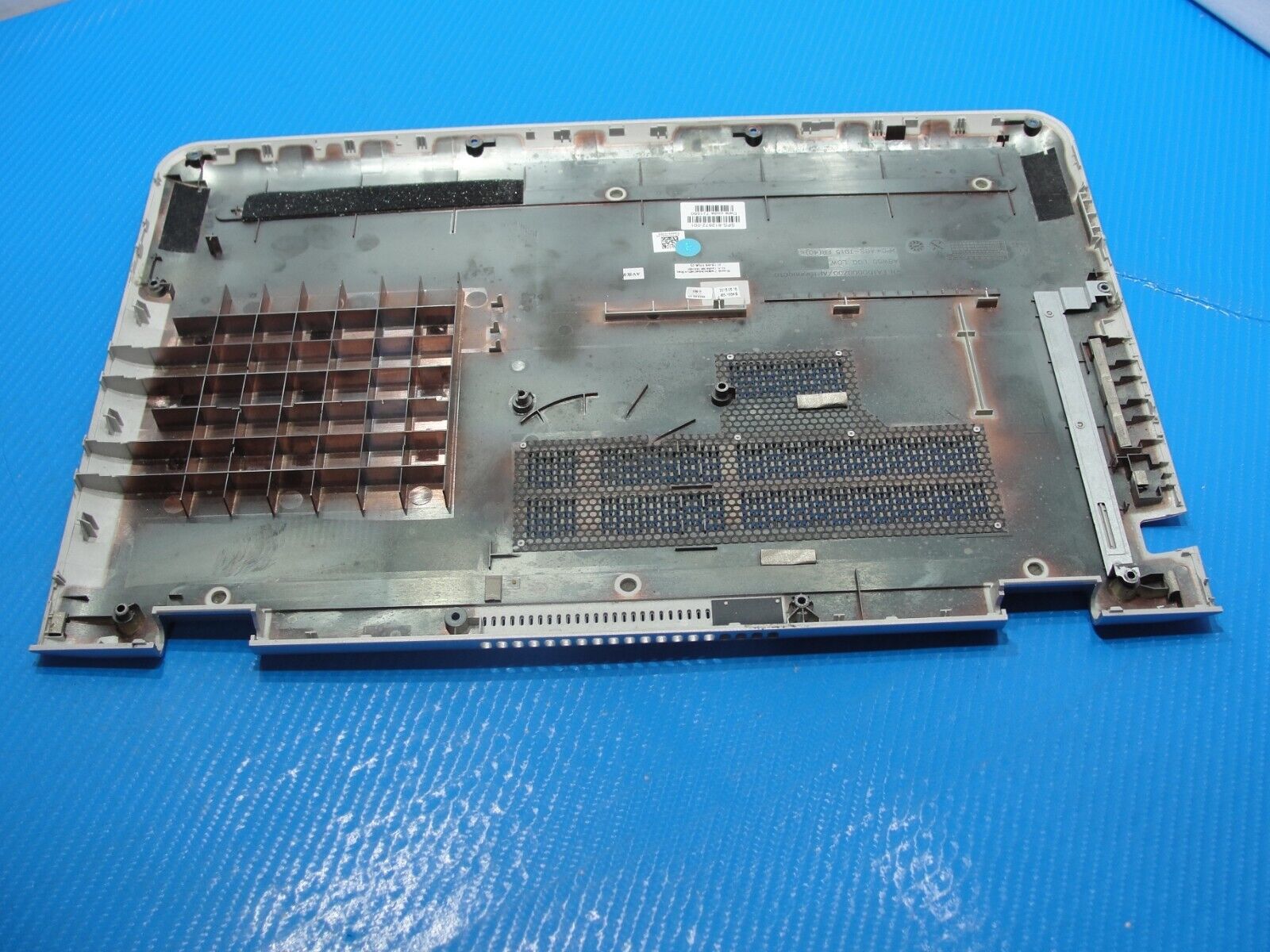 HP ENVY 15.6" m6-p013dx Genuine Bottom Case Base Cover 812672-001 AP1DO000C20