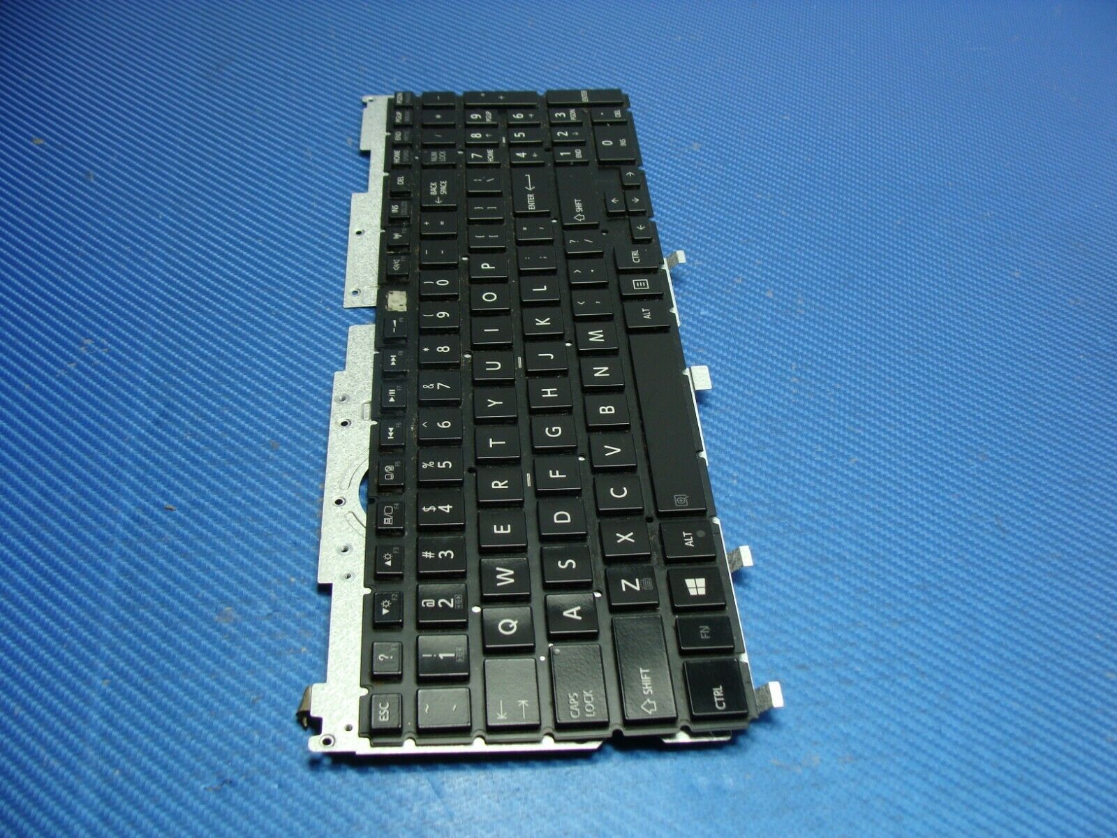 Toshiba Satellite Radius P55W-B5224 15.6" Genuine US Keyboard A000291800 AS IS Toshiba
