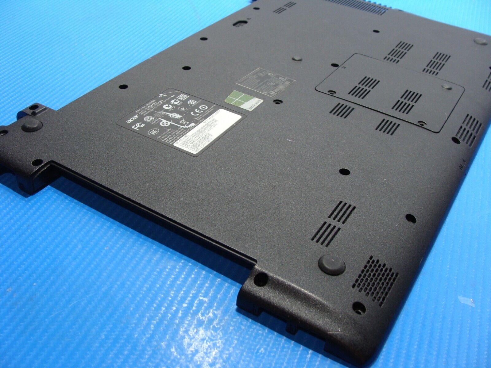 Acer Aspire V5-551-8401 15.6