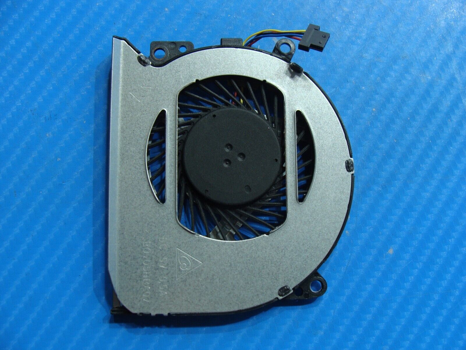 HP Pavilion x360 13.3" 13-a013cl Genuine CPU Cooling Fan 47Y61TP003 779598-001