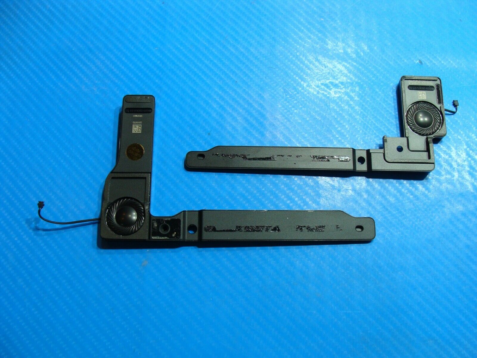MacBook Air 13" A1466 Early 2015 MJVE2LL/A OEM Speakers Left & Right 923-00506 - Laptop Parts - Buy Authentic Computer Parts - Top Seller Ebay