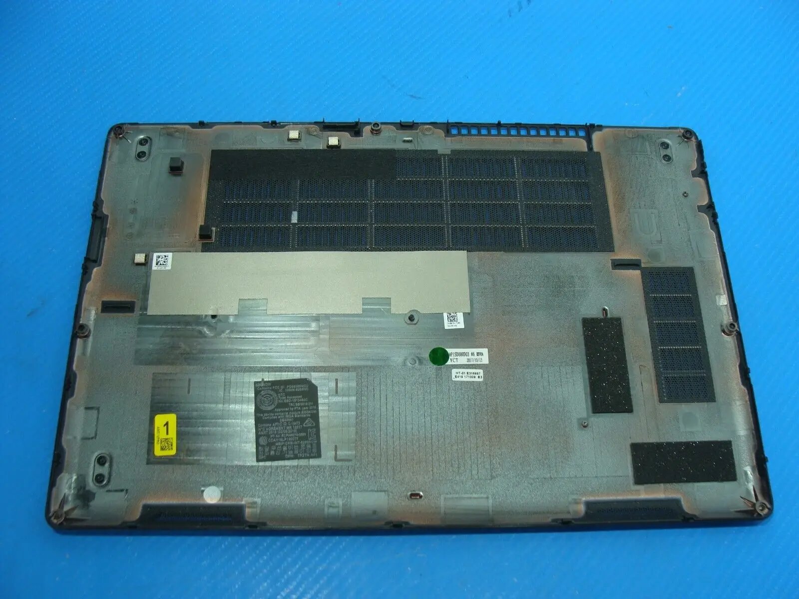 Dell Latitude 14" 5480 Genuine Laptop Bottom Case Base Cover 96Y3N AP1SD000D03