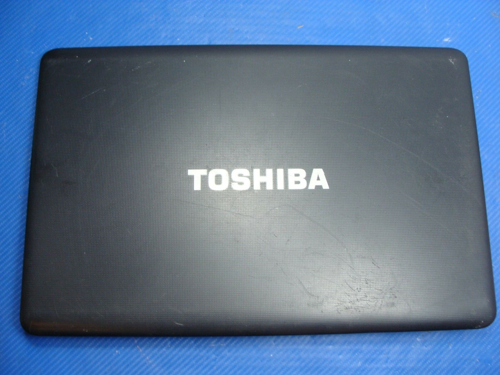 Toshiba Satellite C675-S7200 17.3" Genuine LCD Back Cover w/ Bezel H000031250 Toshiba