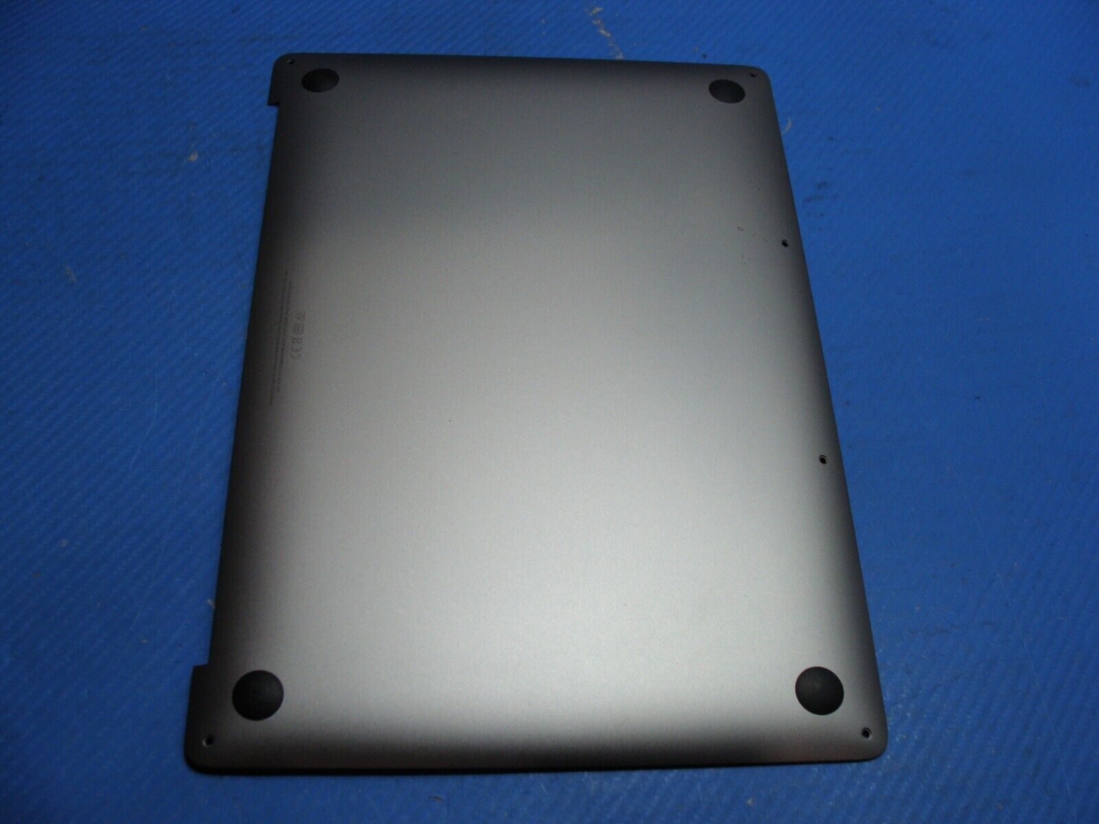 MacBook Pro A1708 13" Mid 2017 MPXQ2LL/A Bottom Case Silver 923-01787