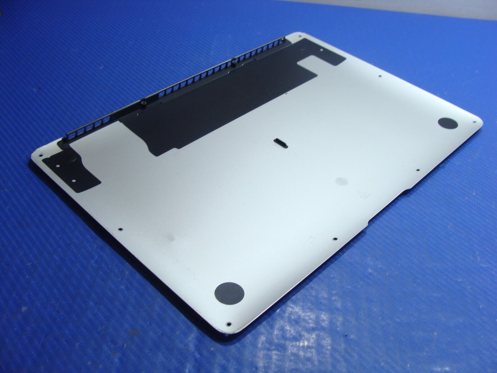 MacBook Air A1369 13" Late 2010 MC503LL/A Bottom Case Silver 922-9646