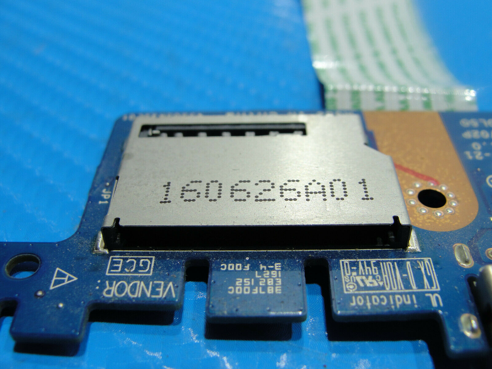 HP Notebook 15-ba018wm 15.6