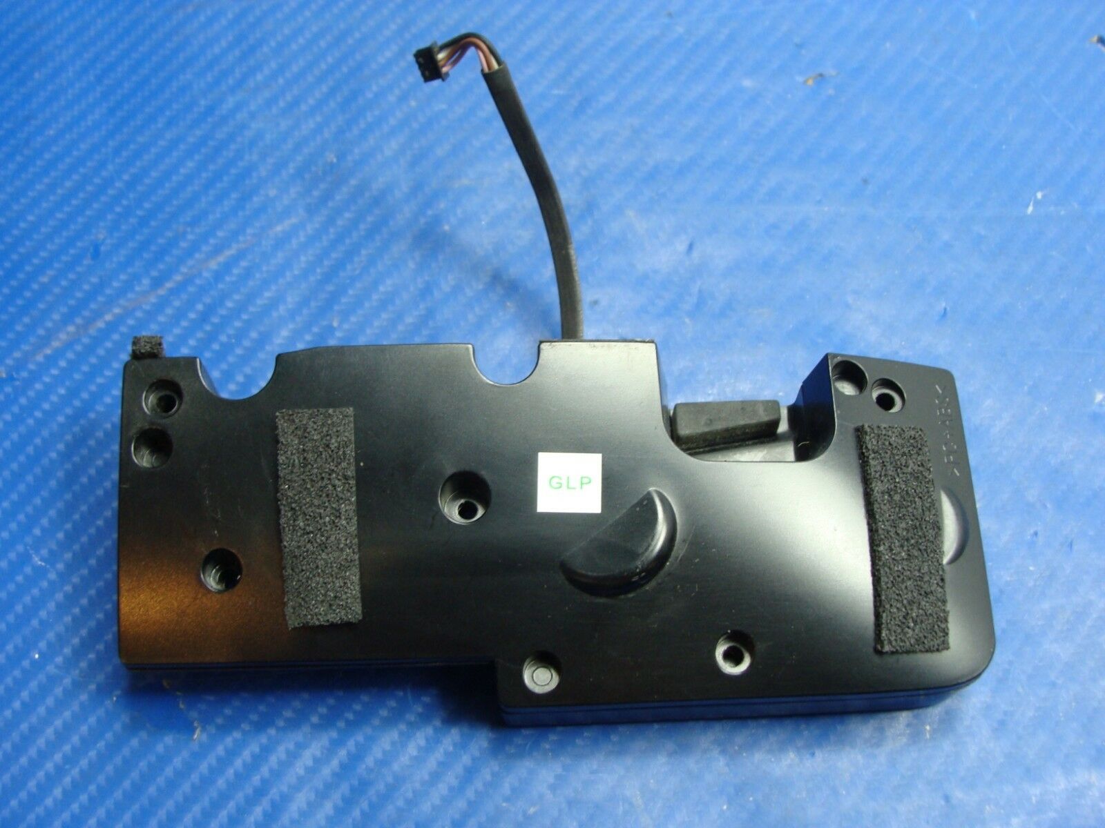 Apple iMac A1224 MB417LL/A Early 2009 20" Genuine Right Speaker 922-8840 Apple