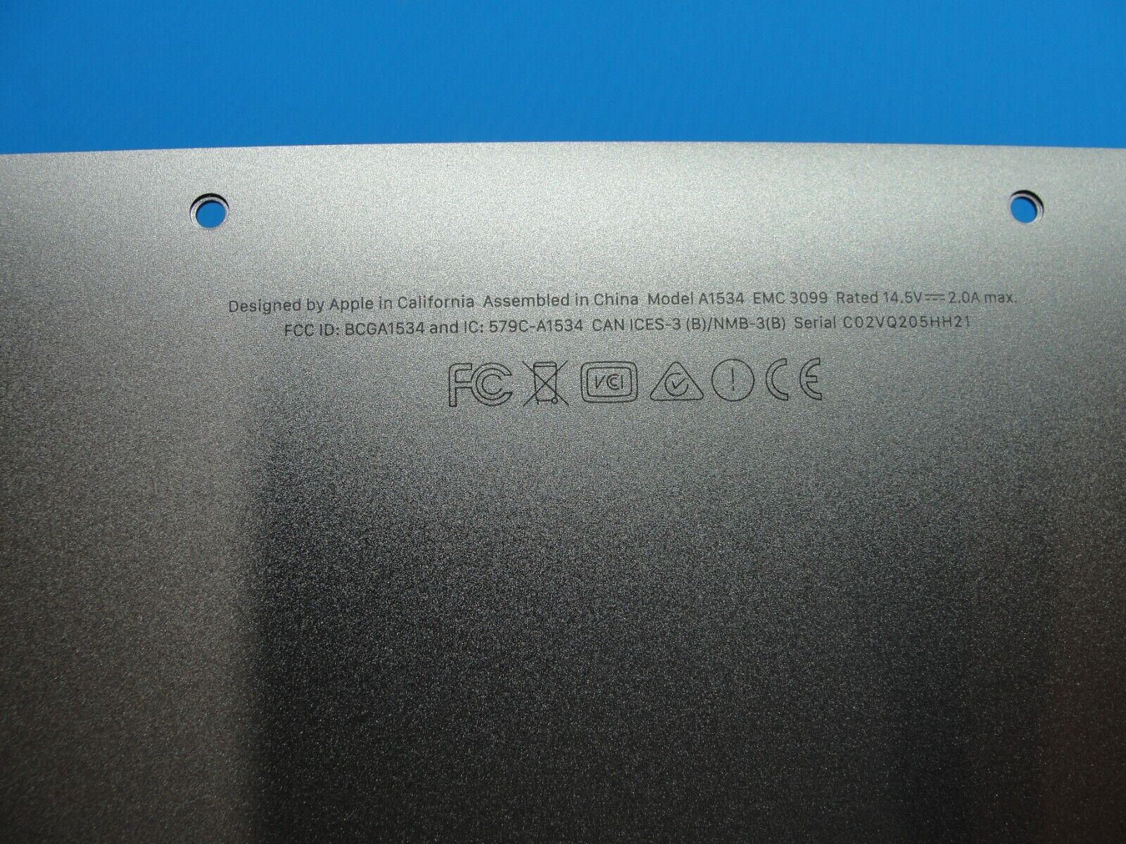 MacBook A1534 MNYF2LL/A 2017 12" Bottom Case NO Battery Space Gray 661-06789 "A"
