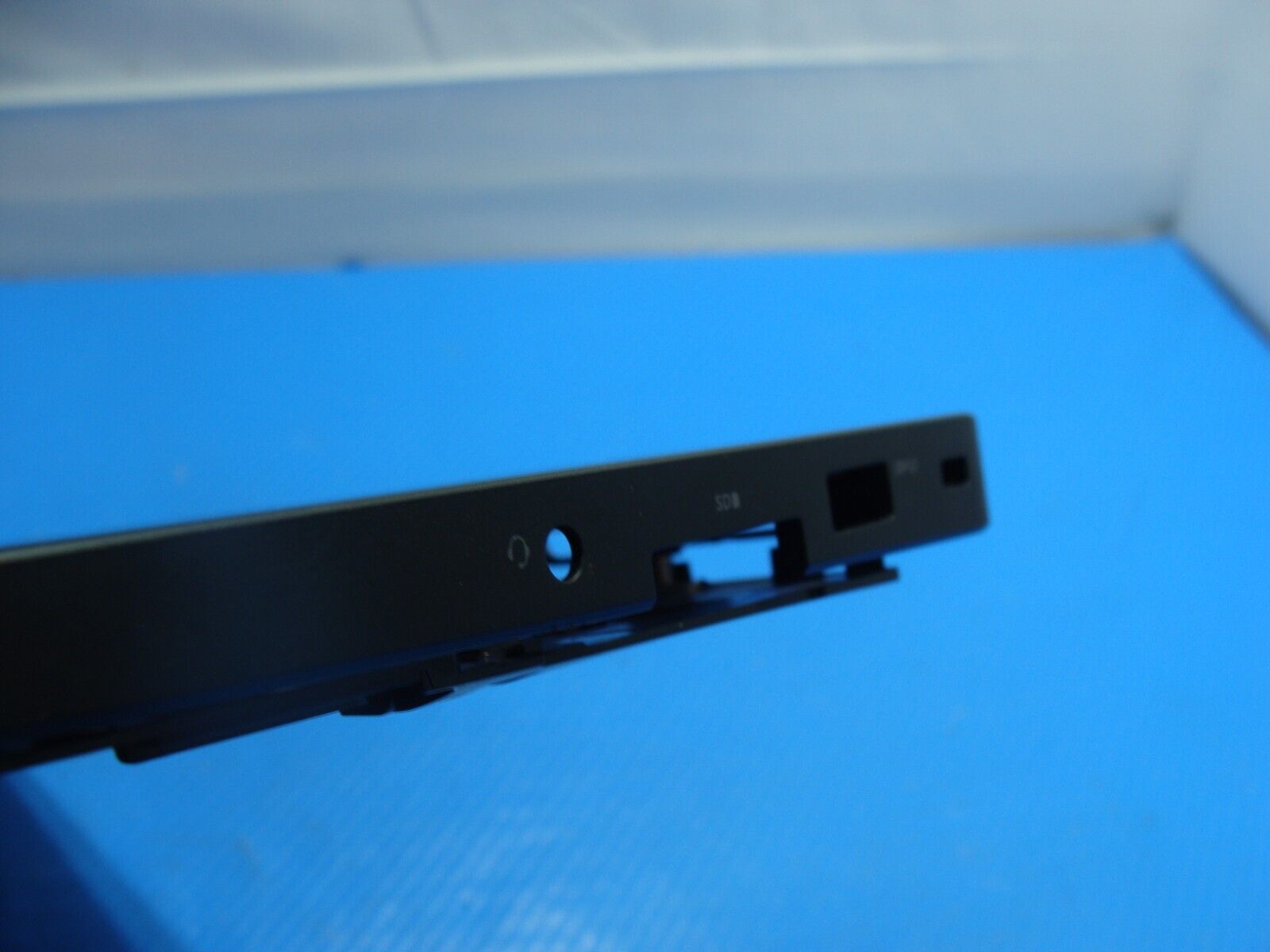 Dell Latitude E5470 14" Genuine Palmrest w/Touchpad & Hinge Cover M2KH5
