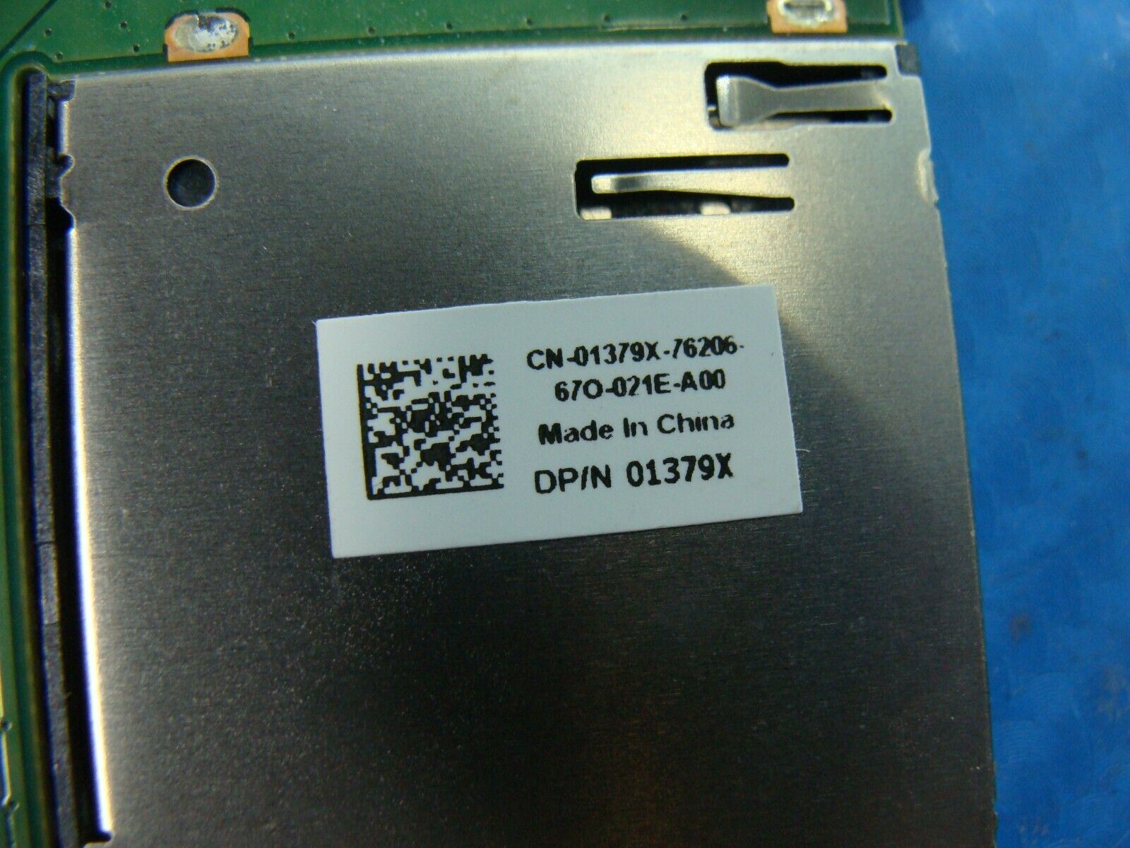 Dell Inspiron 15 7569 15.6" Genuine USB Card Reader Board w/Cable 1379X Y7TGP
