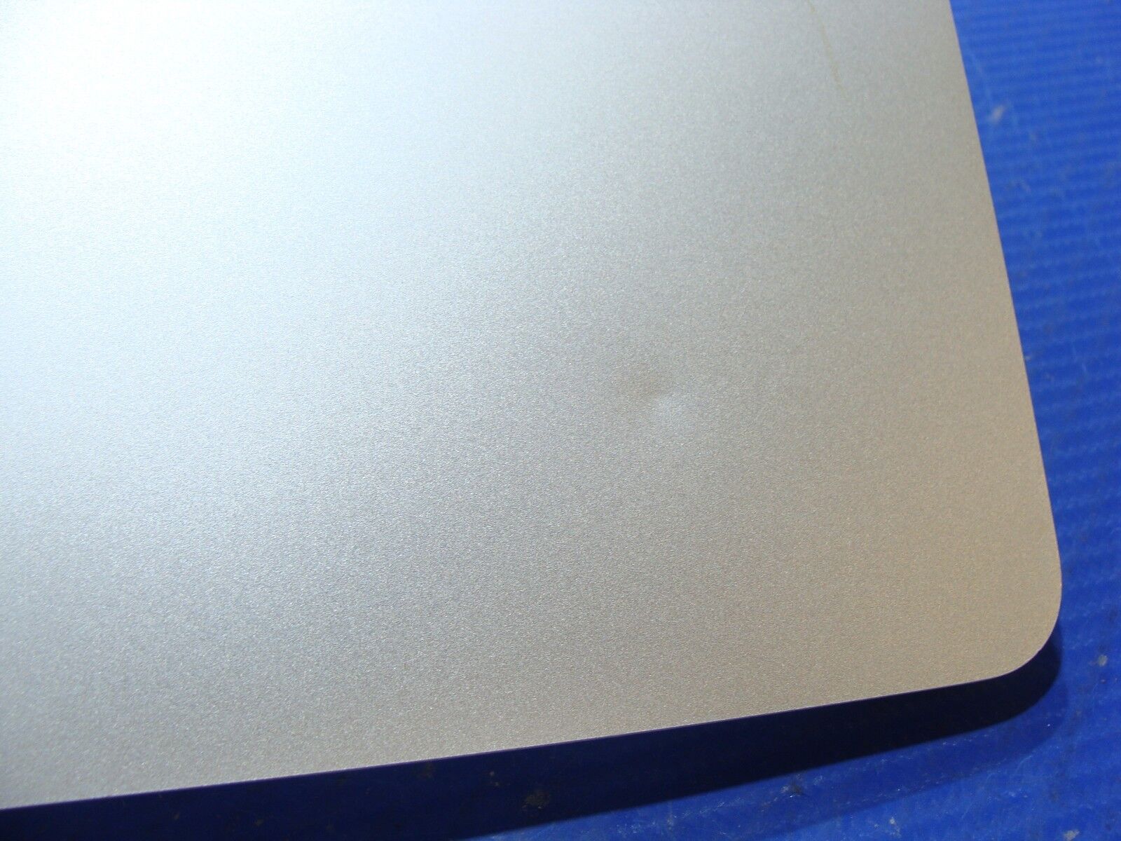 MacBook Pro A1286 2011 MD318LL/A 15" OEM Top Case Palmrest w/Keyboard 661-6076
