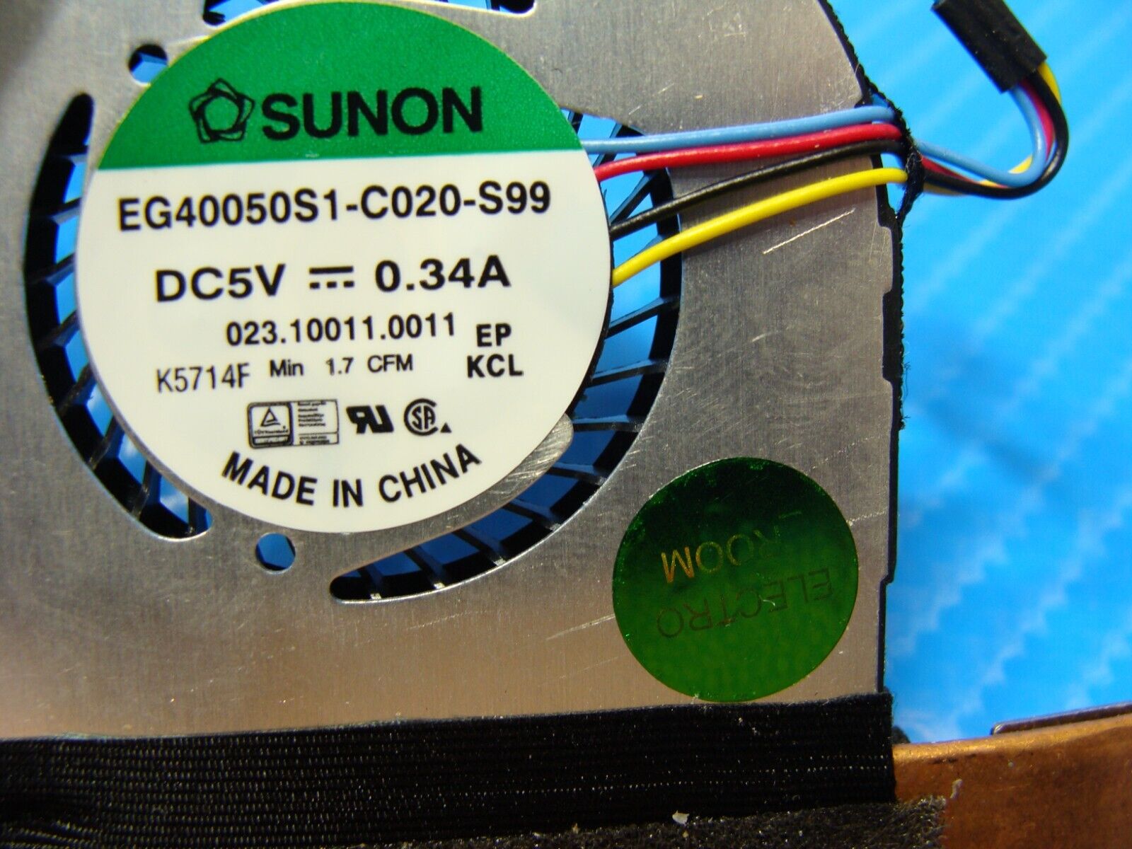 Dell Inspiron 11 3157 11.6