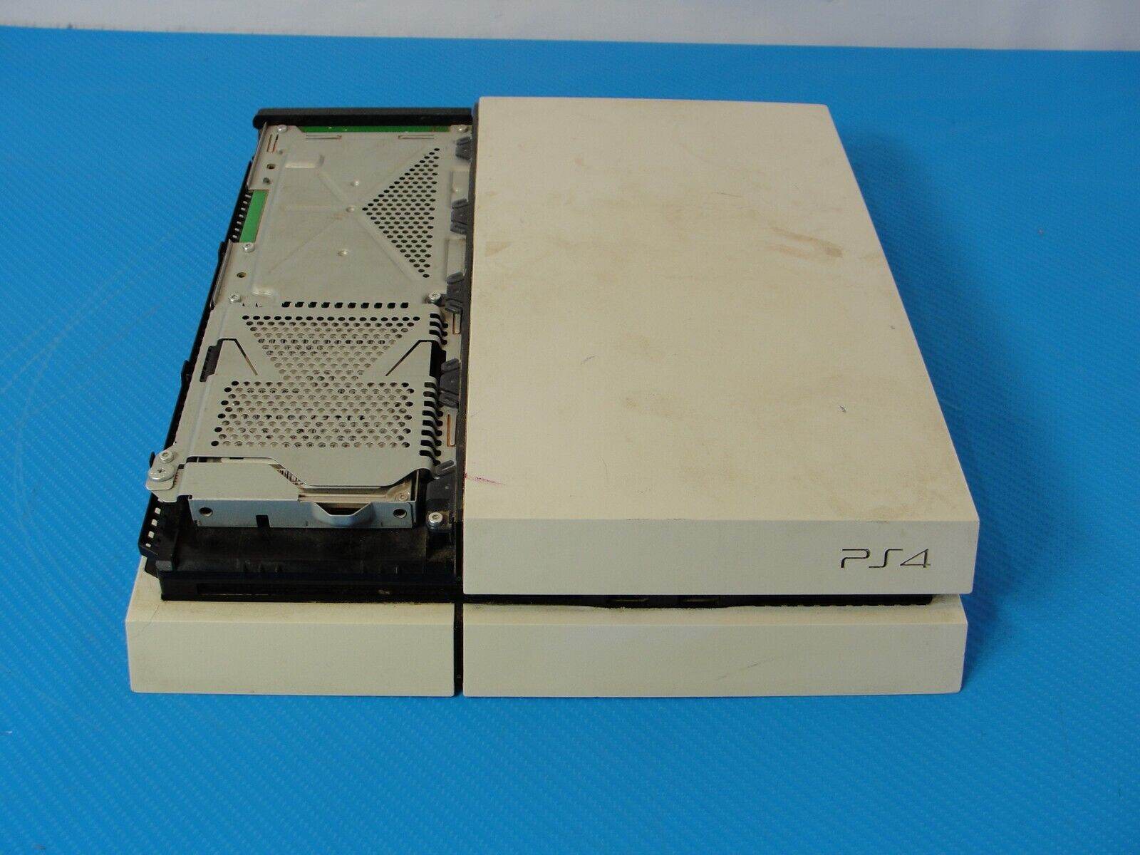 LOT of 2 PlayStation: Playstation 4 CUH-1100A, Playstation 3 CECHL01, Controller