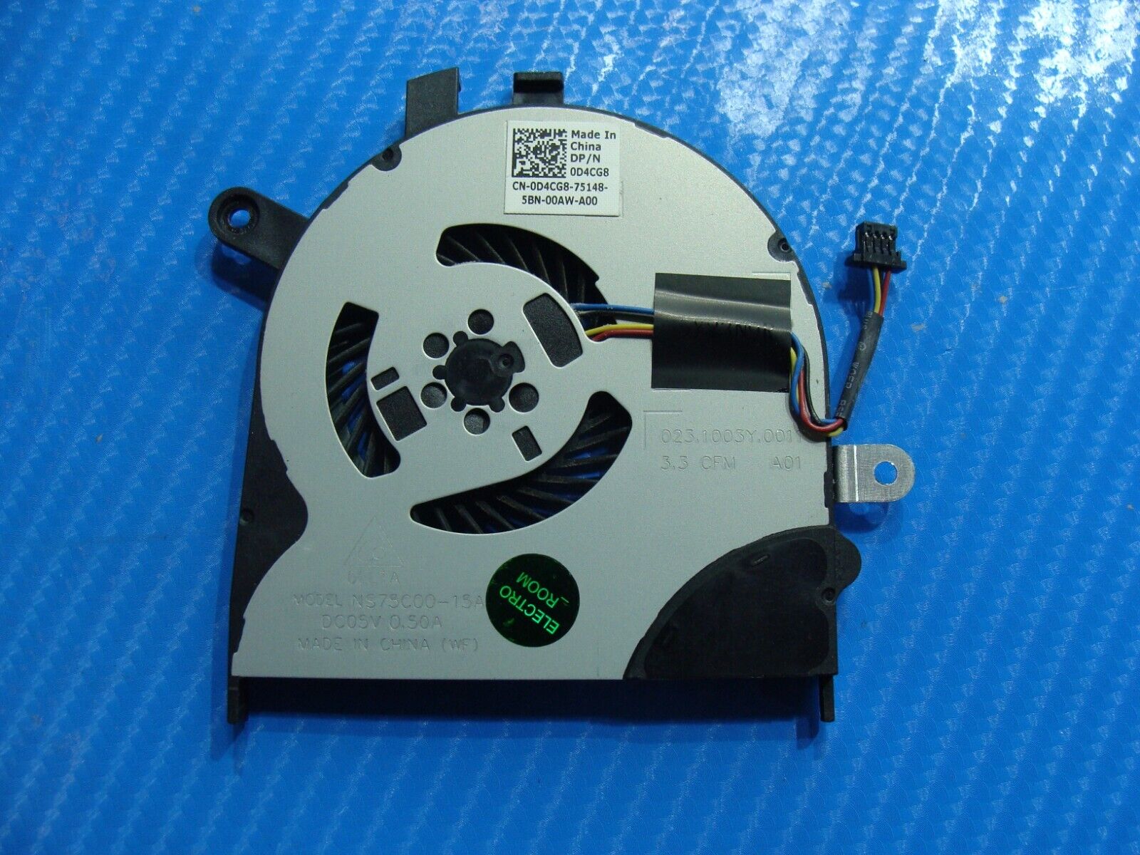 Dell Inspiron 13.3" 13 7353 Genuine Laptop CPU Cooling Fan D4CG8 023.1003Y.0011