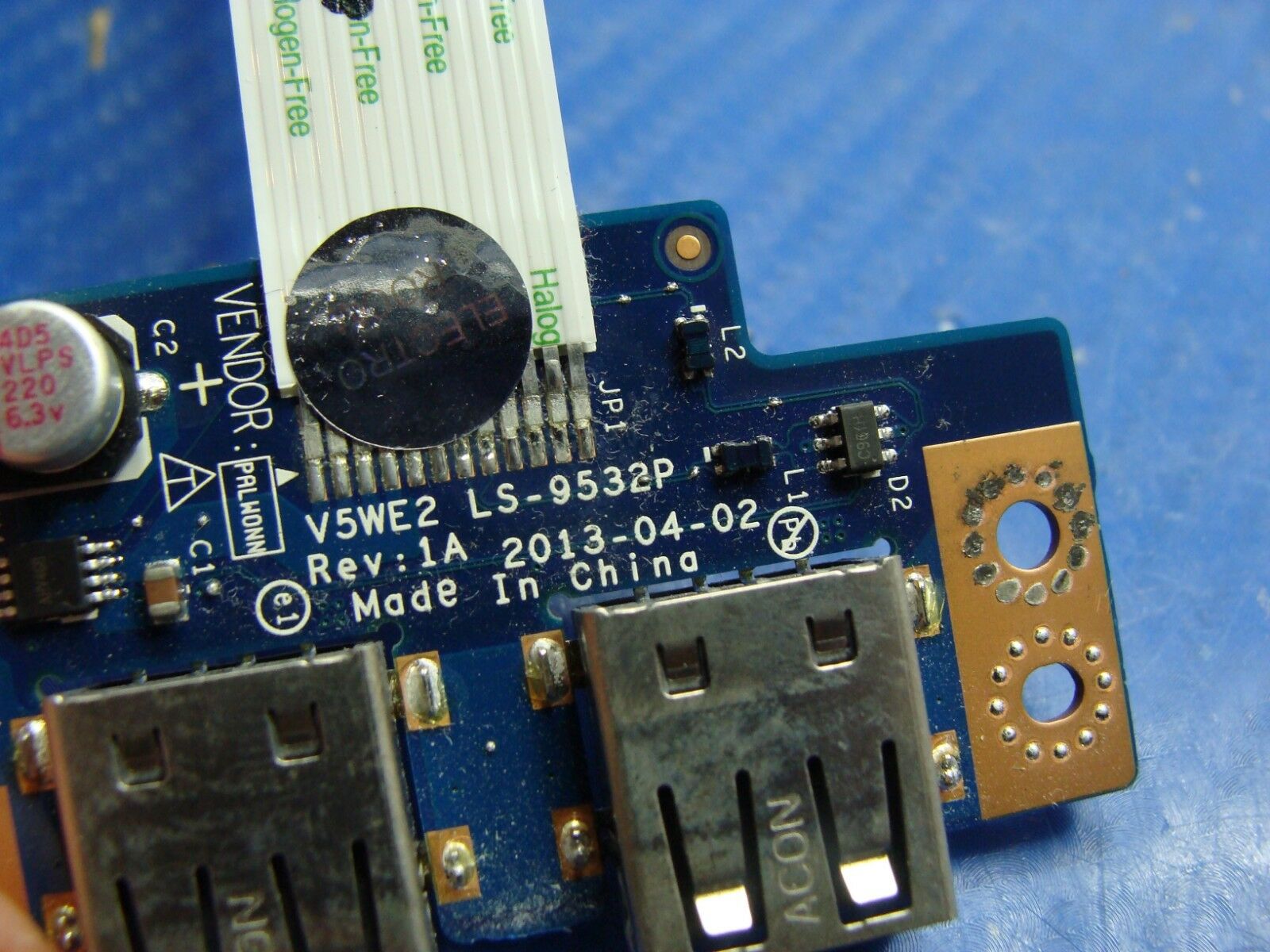 Acer Aspire 15.6" E1-532-2635 Genuine Dual USB Board  LS-9532P GLP* Tested Laptop Parts - Replacement Parts for Repairs