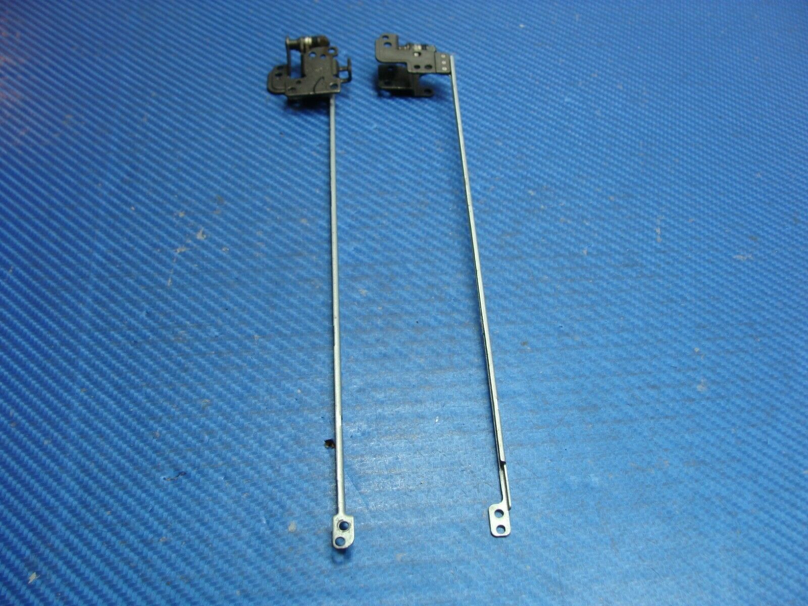 Acer Aspire 15.6" E5-522-89W2 OEM Laptop Hinge Set Left & Right Set GLP* Tested Laptop Parts - Replacement Parts for Repairs