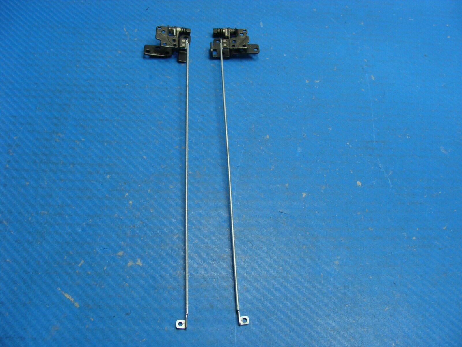Acer Aspire 3 15.6" A315-51-51SL Genuine Laptop Left & Right Hinge Set Tested Laptop Parts - Replacement Parts for Repairs